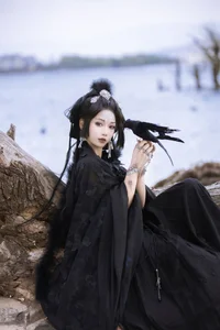 Elegant Artistic Portraiture of Wan Wan: YiTuYu Art Language Vol.8843 Collection featuring 36 Stunning High-Definition Lifestyle and Fashion Images. - image 0
