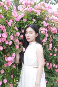 Contemporary Charm: YiTuYu Art Language Vol.6924 Featuring Jing Zi Jinns - image 17