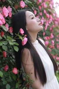 Contemporary Charm: YiTuYu Art Language Vol.6924 Featuring Jing Zi Jinns - image 13