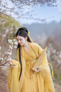 Artistic Portraiture: YiTuYu Art Language Vol.6879 Featuring Xu Jin Huan - image 1
