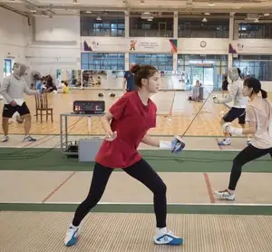 Ngo Thi Huong: Vietnam's Fencing Beauty Queen Radiates with Prestigious Gold Medal - image 0