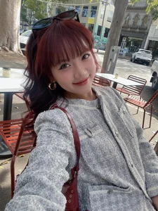 The Radiant Beauty of the Lam Dong Hot Girl: A Social Media Sensation - image 6