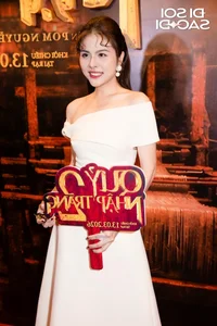 Red Carpet Highlights: Lam Vy Da Stuns at the Premiere of Quy Nhap Trang 2 - image 9