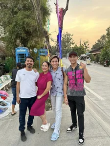 Tiết Cương and Wife Enjoy Romantic Getaway with Friends After Addressing Recent Rumors Involving Cát Tường - image 5