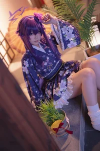 Stunning Blue Archive Igusa Haruka New Year Cosplay by Lunananya | 35P Exclusive High-Quality Photo Collection - image 0
