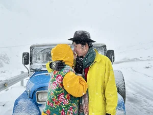 A Decade of Love and Travel: The Vietnamese Couple Redefining Commitment - image 3