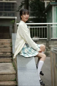 IESS Tuantuan JK Uniform Gallery: Long Legs and Youthful Style - image 43
