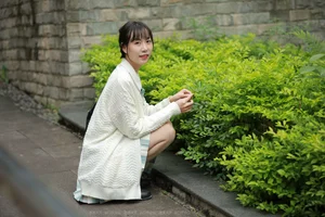 IESS Tuantuan JK Uniform Gallery: Long Legs and Youthful Style - image 32