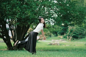YiTuYu Art Language Vol.7824: Exploring the Aesthetic of Hu Die Mei Mei - image 6