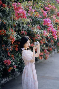 YiTuYu Art Language Vol.6836: A Visual Journey with Model Zi Qing - image 14