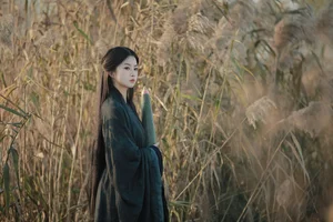 YiTuYu Art Language Vol.6478: Elegant Portraiture Featuring Xiao Zhuo - image 6