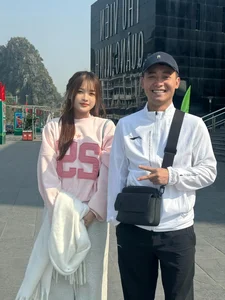Quang Linh Vlogs and the Viral Mystery: Identifying the Influencer in the Spotlight - image 3