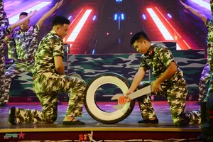 Honoring Excellence at the Glory of the Technical Soldier Mass Arts Festival - image 5