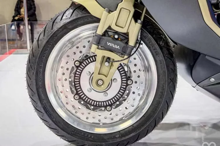 Italjet Roadster 400 Limited Edition: A Luxury Scooter Arriving in Vietnam Soon