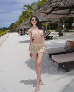 Tiktoker Tram Anh (chanhdangpun) Bikini Gallery: A Showcase of Confidence and Summer Style - image 2