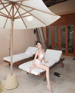 Tiktoker Tram Anh (chanhdangpun) Bikini Gallery: A Showcase of Confidence and Summer Style - image 19