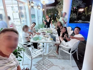 Actor Manh Truong and Wife Enjoy Luxury Living in Mountain View Villa - image 6
