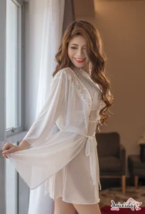The Evolution of Elegant Sleepwear: Combining Comfort and Sensuality - image 14