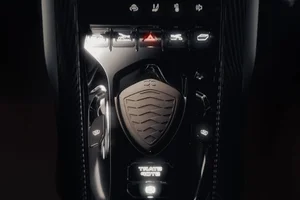 The Koenigsegg Sadair’s Spear: A $5.5 Million Hypercar Masterpiece of Engineering and Luxury Performance - image 4