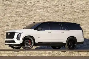 Stunning Cadillac Escalade ESV 2025: The Ultra-Luxury SUV Pricier Than Lamborghini Urus! - image 0