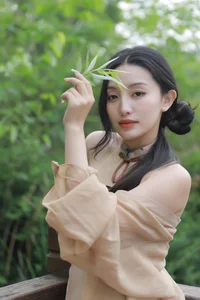 Jing Zi Jinns: The Face of Art Language Vol.6984 - image 3