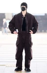 Cha Eun-woo’s Airport Fashion: Style Lessons from Korea's Top Visual - image 0