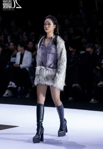 Rising Star Van Khanh: The Talented Child Model with Impressive Career Achievements - image 5