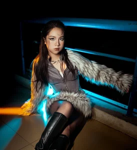 Rising Star Van Khanh: The Talented Child Model with Impressive Career Achievements - image 4