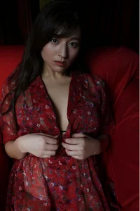 Kana Tokue - Red Lips Japanese Gravure Collection (82P) - image 0