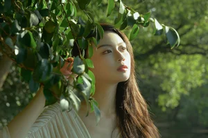YiTuYu Art Language Vol.10439: Featuring the Artistic Portraits of Zu Zu - image 33