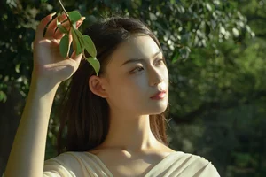 YiTuYu Art Language Vol.10439: Featuring the Artistic Portraits of Zu Zu - image 12