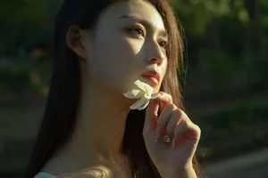 YiTuYu Art Language Vol.10439: Featuring the Artistic Portraits of Zu Zu - image 24