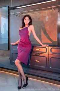 XingYan Vol.407 Shi An An: Alluring Secretary Style with Elegant Black Sheer Stockings - image 11