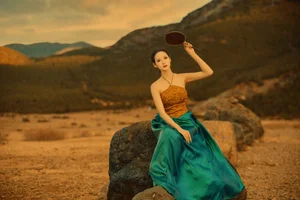 Modern Portrait Art: YiTuYu Art Language Vol.6457 Featuring Ran Ran - image 15