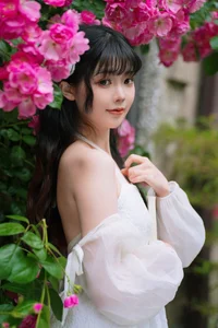 Elegant Photography: YiTuYu Art Language Vol.4513 Featuring Si Yan Bu Chi Bao Zi - image 0