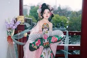 Discover Qi Qi's Ethereal Beauty: Hanfu under Cherry Blossoms. YiTuYu Art Language Vol.8650 Collection. - image 4