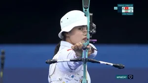 Archery Star Do Thi Anh Nguyet: Memorable Moments at Paris 2024 Olympics - image 7