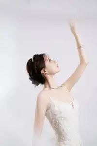 Ethereal Beauty: Model in Elegant Lace Wedding Gown | Chic Evening Dress Design - image 9