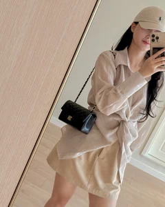 Exploring the Glamorous Lifestyle and Fashion of the Influencer Linked to High-Profile Dating Rumors - image 8