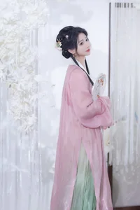 Exquisite Artistry in YiTuYu Art Language Vol.6225 Starring Qi Luo Sheng De Xiao Su Su - image 26