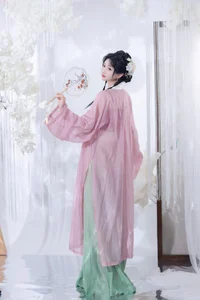 Exquisite Artistry in YiTuYu Art Language Vol.6225 Starring Qi Luo Sheng De Xiao Su Su - image 3