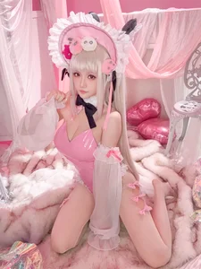 Stunning Azur Lane Halford Cosplay by Hoshilily - High-Quality Fletcher-class Destroyer Anime Photography Collection - image 9