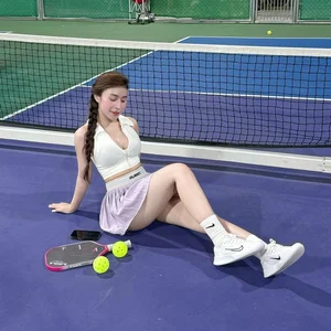 Pickleball Fashion and Fitness: How Athletic Aesthetics are Redefining Modern Gym Culture and Sporty Chic Styles - image 1