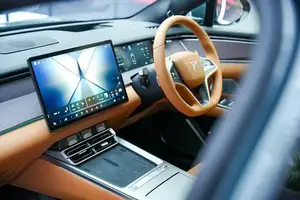 BYD Han L 2026 Debuts: Electric Sedan with Supercar Performance, Attractive Price from Only 725 Million VND! - image 8