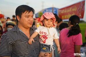 Exploring Ho Chi Minh City’s Unique Rural Food Market: A Cultural Phenomenon in the Fields - image 9
