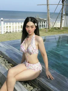 The Rise of AI-Like Perfection: Transgender Beauty Stuns with Flawless Aesthetics - image 8
