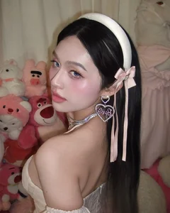 The Rise of AI-Like Perfection: Transgender Beauty Stuns with Flawless Aesthetics - image 3