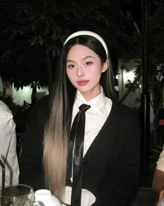 The Rise of AI-Like Perfection: Transgender Beauty Stuns with Flawless Aesthetics - image 2