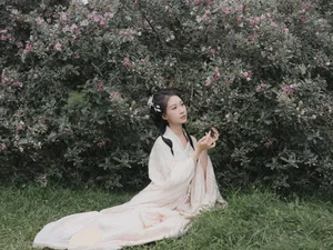 Elegant Portraiture: YiTuYu Art Language Vol.4359 featuring Xiao Lu Photography Collection - image 9