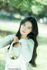 Sophisticated Portraiture: YiTuYu Art Language Vol.7583 Featuring Jing Jing Jing - image 11